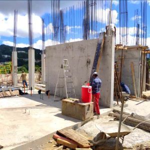 CONSTRUCCIÓN DE VIVIENDA UNIFAMILIAR - imagen