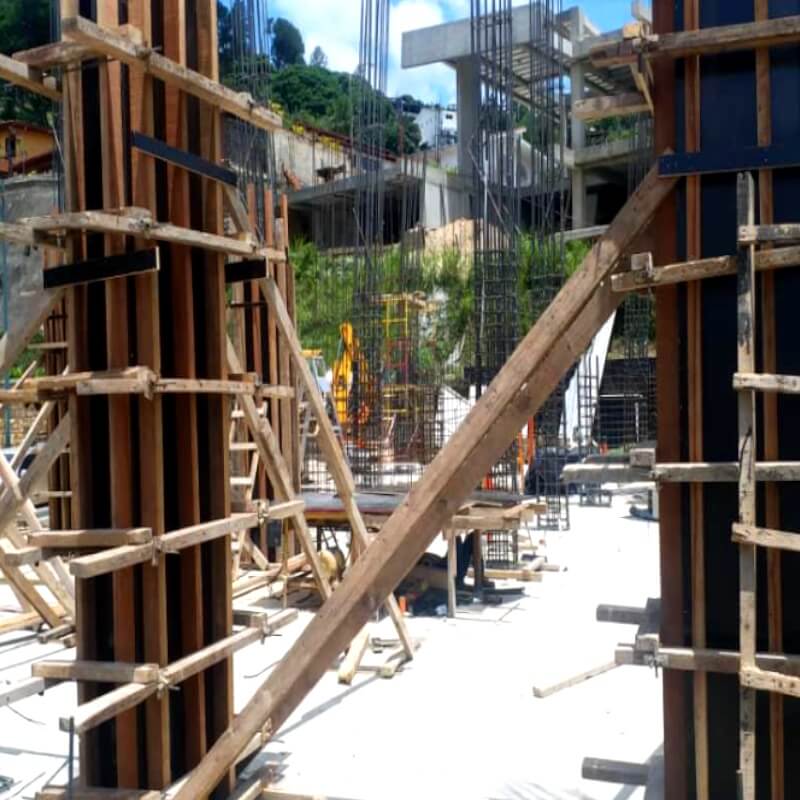 CONSTRUCCIÓN DE VIVIENDA UNIFAMILIAR - imagen