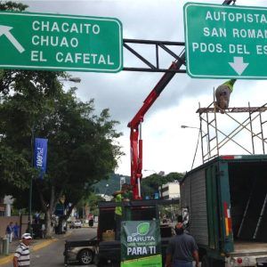 OBRAS DE MANTENIMIENTO VIAL (DEMARCACIÓN, ALUMBRADO Y SEÑALIZACIÓN) PARA LA ALCALDÍA DE BARUTA. - imagen